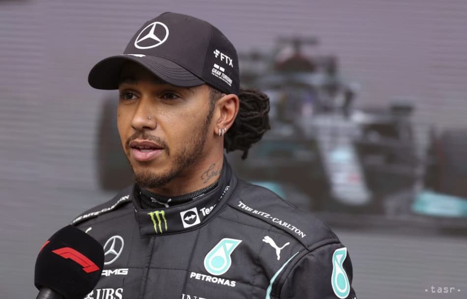 Ausztrál Nagydíj: Hamilton nem akarja elhagyni a Mercedest