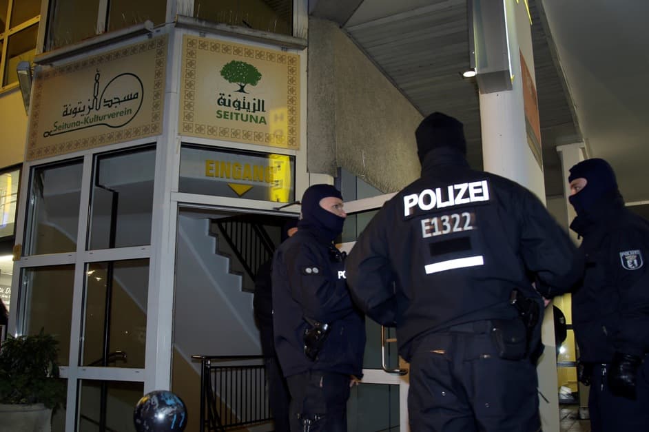Gyanús tárgy miatt kiürítették a karácsonyi vásárt Berlinben