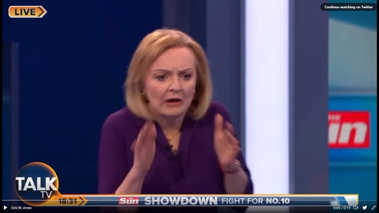 Elájult a moderátor, félbeszakadt a brit miniszterelnök-jelöltek vitája (+VIDEÓ)
