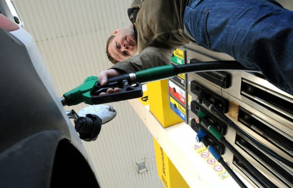 Olcsóbb üzemanyag a szlovákiai benzinkutakon? Mutatjuk, mire számíthatunk az elkövetkező hetekben