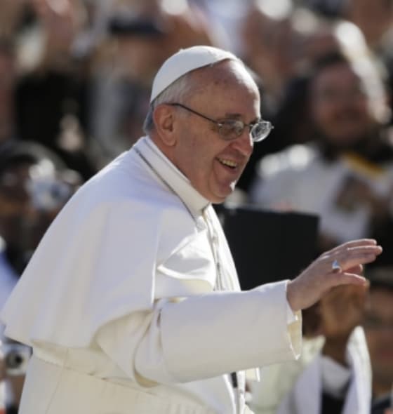 Az összes római katolikus pap feloldozhatja az abortuszon átesett nőket