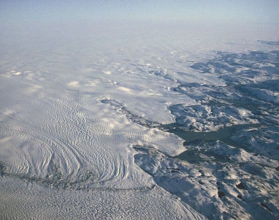 A grönlandi jégben is van nanoműanyag már legalább 50 éve, még meglepőbb, hogy miből