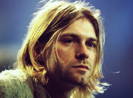Több mint 330 ezer dollárért kelt el Kurt Cobain legendás kardigánja