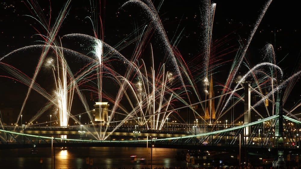 Döntött a magyar kormány: elmarad az augusztus 20-i ünnepség és a tűzijáték is