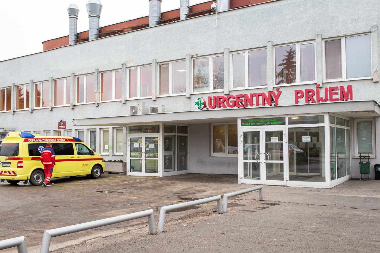 Érsekújvárban fekszik az első olyan beoltatlan Covid-beteg, aki horvátországi nyaralásból tért haza