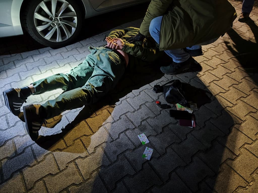 Brutális mennyiségű kábítószert terítettek szét a Csallóközben és Magyarországon – lecsapott a NAKA és a magyar rendőrség a bűnbandára (VIDEÓ)
