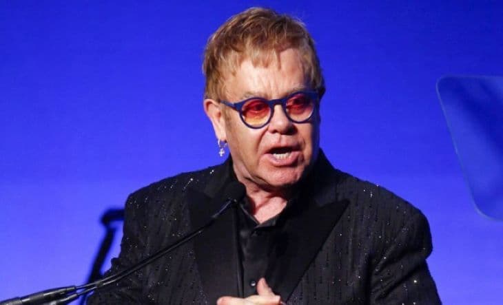 Elton John tiszteletére emlékérmét adott ki a brit Királyi Pénzverde (FOTÓ)