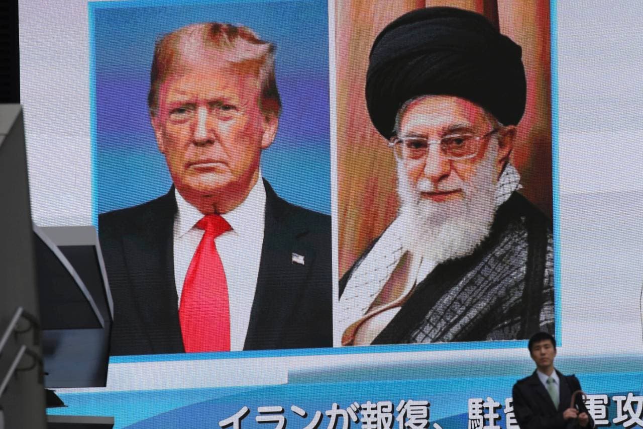 Trump cikizte és fenyegette az iráni "legfőbb vezetőt"