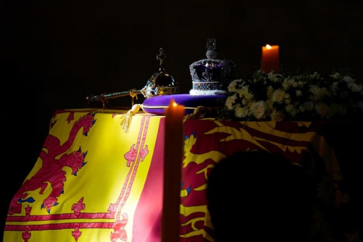 Véget ért II. Erzsébet gyászszertartása - a westminsteri prépost szívmelengető szavakkal búcsúzott el a királynőtől