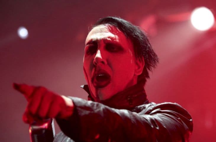 Marilyn Manson önként jelentkezett a rendőrségen