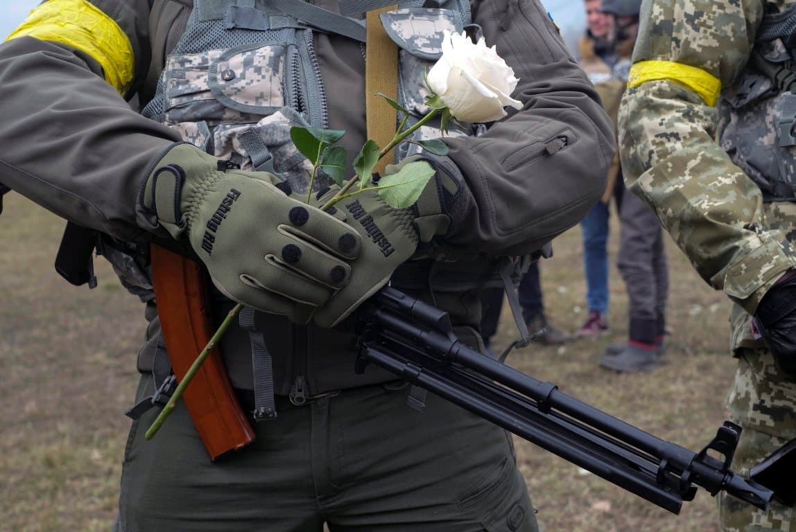 Tucatnyi katonanő vesztette életét az ukrán légierőnél a harcokban