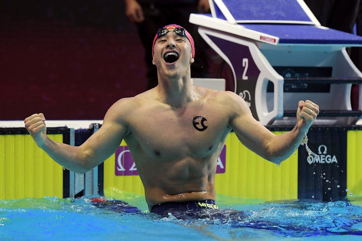 Eltiltást kapott az olimpiai bronzérmes úszó, mert szeretőt tartott