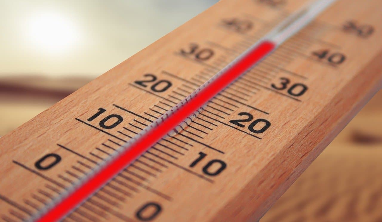 IDŐJÁRÁS: A déli és nyugati járásokban pénteken is hőségriasztás lesz érvényben