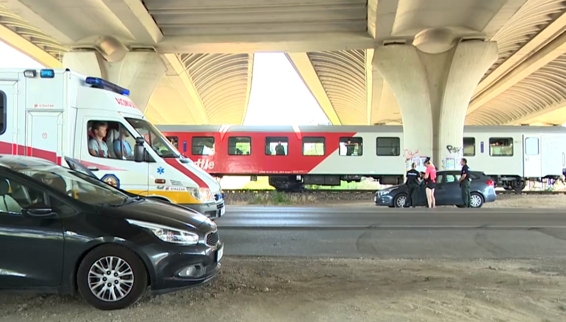 TRAGÉDIA: Dunaszerdahelyről Pozsonyba tartó vonat alatt lelte halálát egy férfi